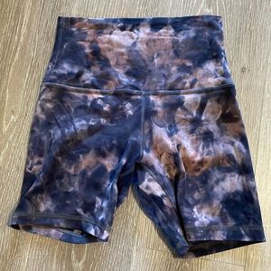 Lululemon align shorts 6in inseam size 6 diamond dye